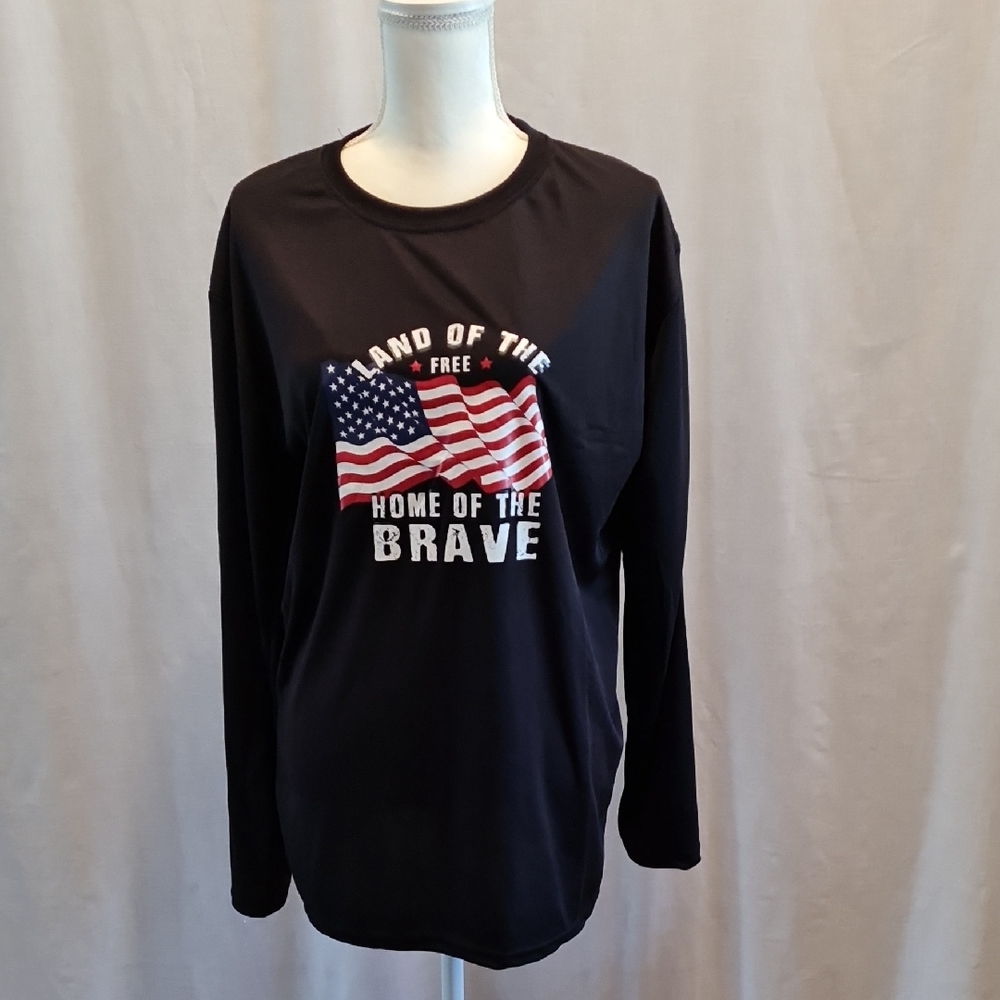 5/$15 Black Long Sleeve Patriotic Shirt with Flag Design, NWOT, Sz L, Unisex
